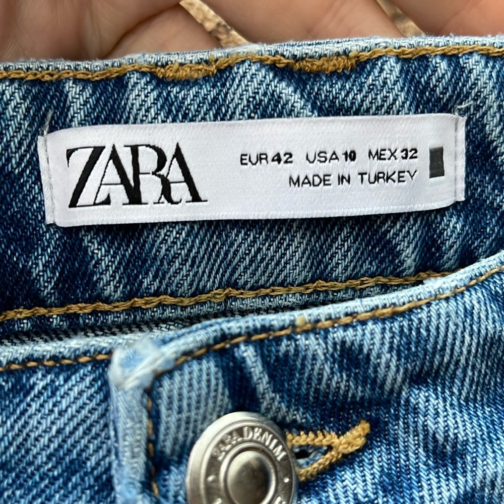 ZARA FRF High Waisted Jeans - Picture 6 of 7